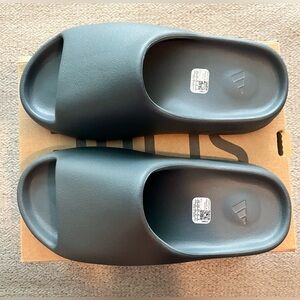 adidas Yeezy Slide Slate Marine